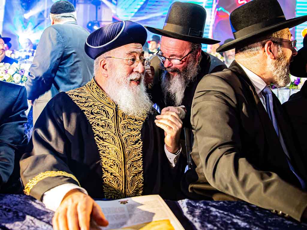 סיום השס בפתח תקוה - הרב מיכה הלוי שליטא - יסודות המרכז היהודי למשפחה (7)